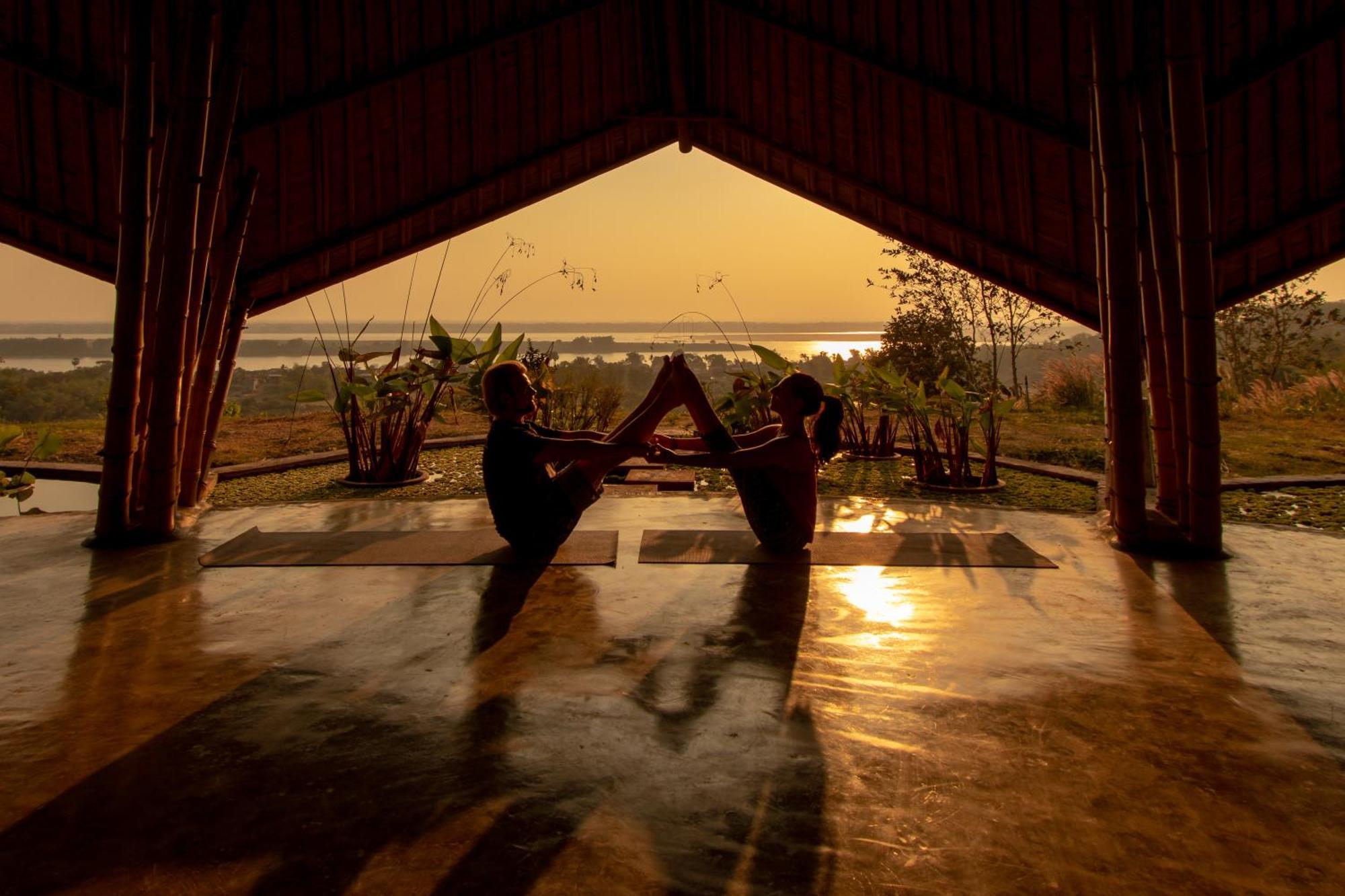 Hanchey Bamboo Resort Kampong Cham Exterior photo